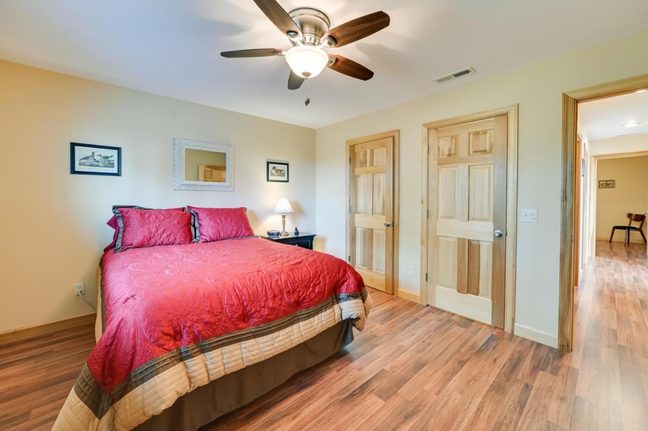 Kentucky Lake Getaway With Lookout Deck, Water View! New Concord Zewnętrze zdjęcie